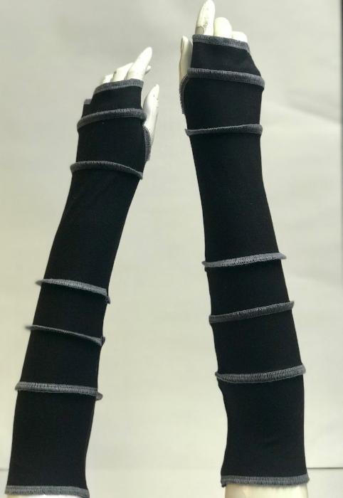 Black with Dark Grey Arm Warmers