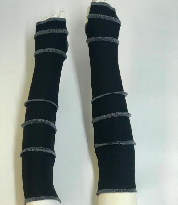 Black with Dark Grey Arm Warmers