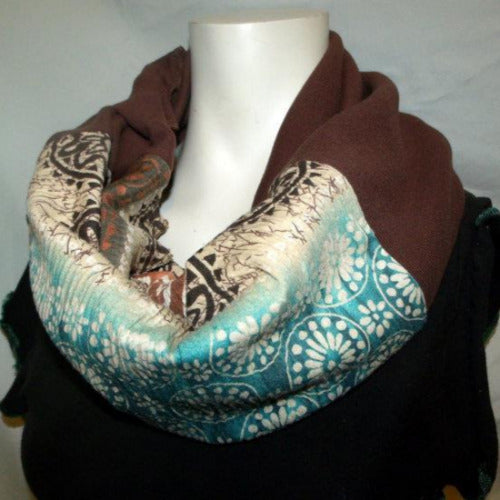 Henna Paisley in Brown Eternity Scarf