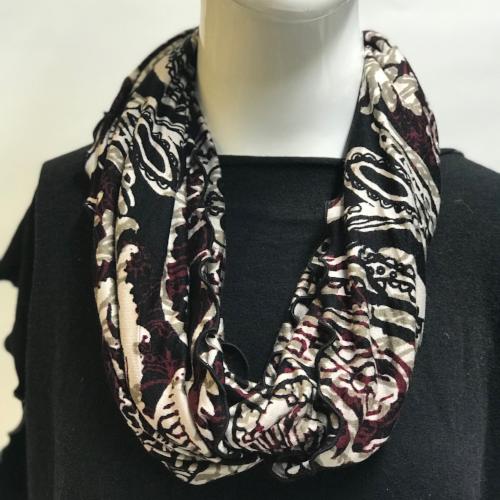 Henna Paisley in Red Eternity Scarf