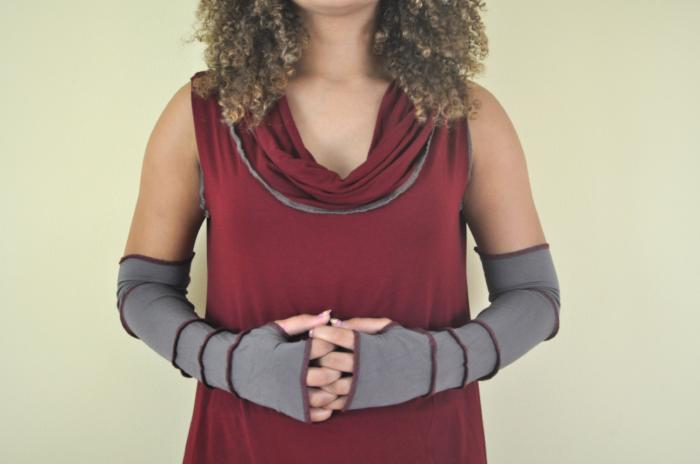 Black with Deep Red Arm Warmers